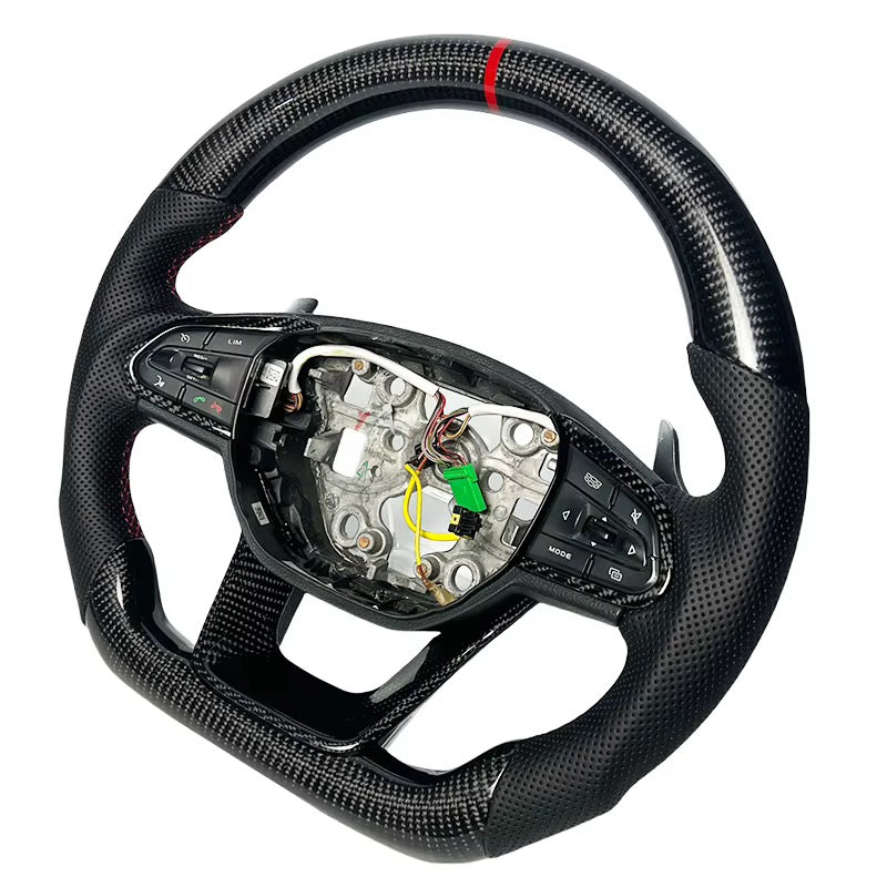 Volante Geely Emgrand/Okavango Fibra de Carbono/Cuero Perforado