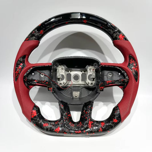 Volante RT/SRT 2014+ Fibra de carbono forjada/LED/Cuero perforado rojo