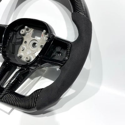 Volante BMW F70/F74 2024+ Fibra de Carbono/Alcantara Italiana
