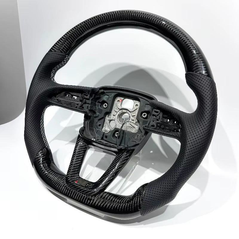 Volante Audi A/S/Q 3, 4, 5, 7, 8 2017+ Fibra de Carbono/Cuero Perforado