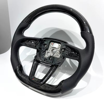 Volante Audi A/S/Q 3, 4, 5, 7, 8 2017+ Fibra de Carbono/Cuero Perforado