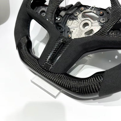 Volante BMW G20/G30/G80 2019-2024 Fibra de Carbono/Alcántara italiana/LEDs