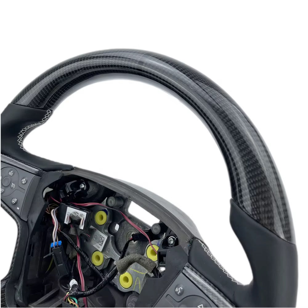 Volante Silverado/Sierra/Tahoe/Suburban/Yukon 2014-2019 Fibra de carbono