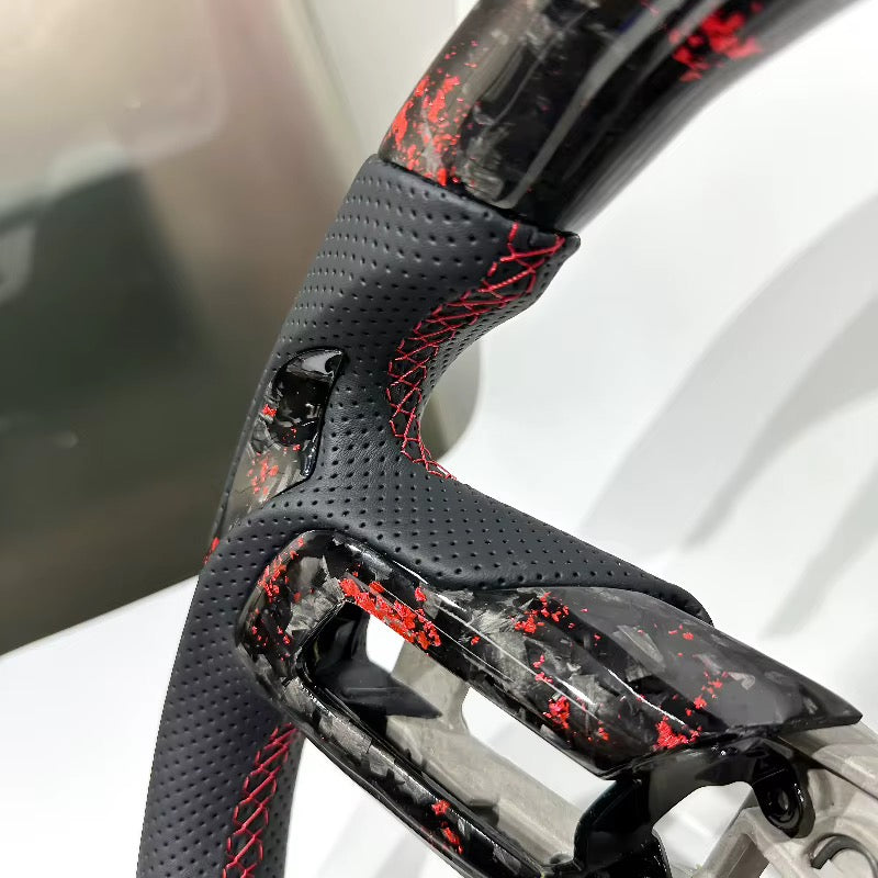 Volante Mustang S550 2015-2023 Fibra de Carbono forjada roja/Cuero perforado