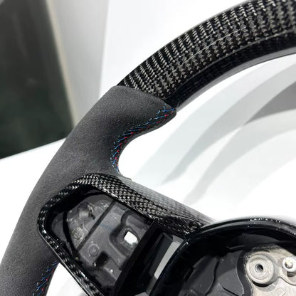 Volante BMW F70/F74 2024+ Fibra de Carbono/Alcantara Italiana