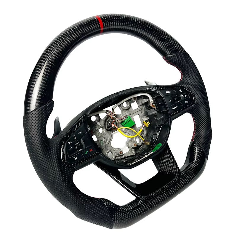 Volante Geely Emgrand/Okavango Fibra de Carbono/Cuero Perforado