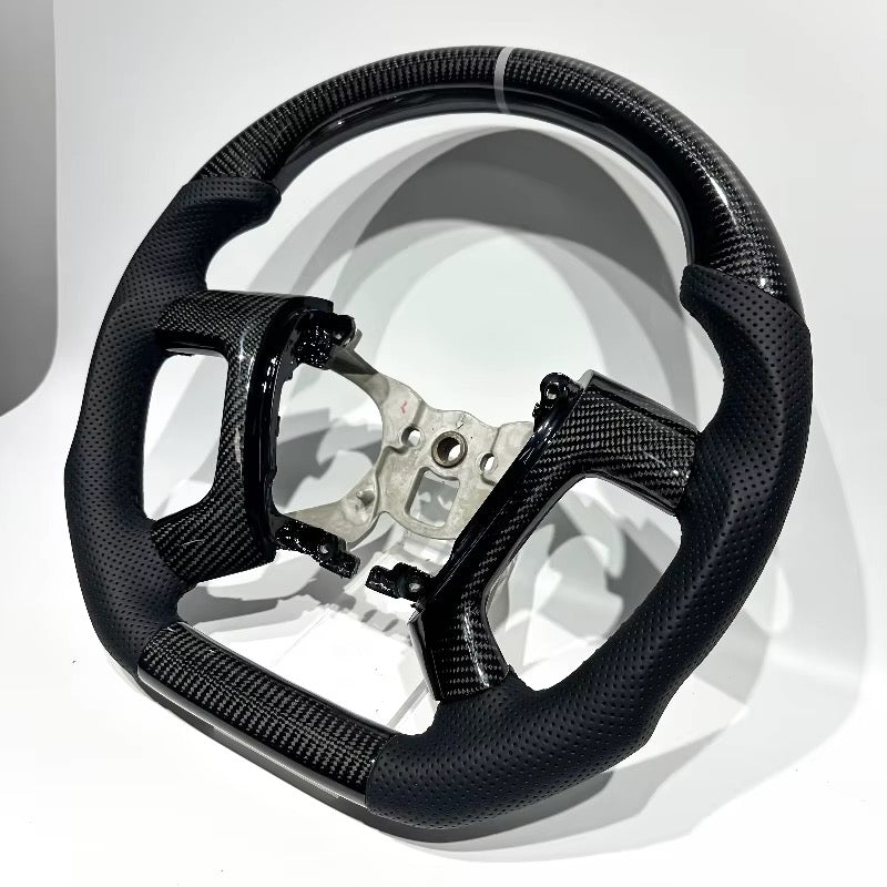 Volante Silverado/Sierra/Tahoe/Suburban/Yukon 2008-2013 Fibra de Carbono/Cuero perforado