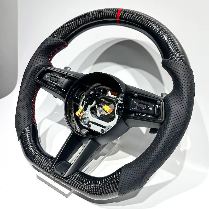 Volante Porsche 911 2019+ Fibra de Carbono/Cuero Perforado
