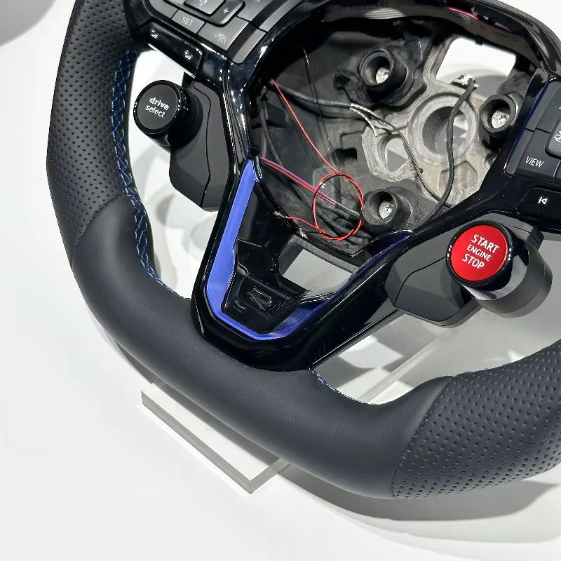 Volante VW 2020+ R8 Style