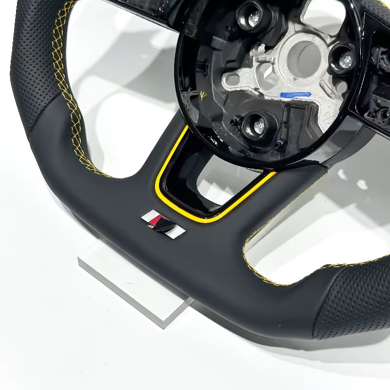 Volante Audi 2017+ Cuero Nappa / Detalles Amarillo