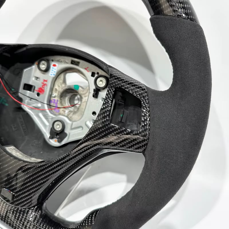Volante BMW E8X, E9X Fibra de Carbono/LEDs, Display digital
