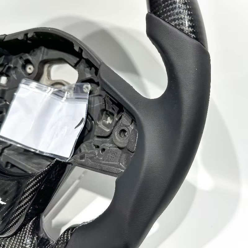 Volante SupraMK5 Fibra de Carbono/Cuero Liso