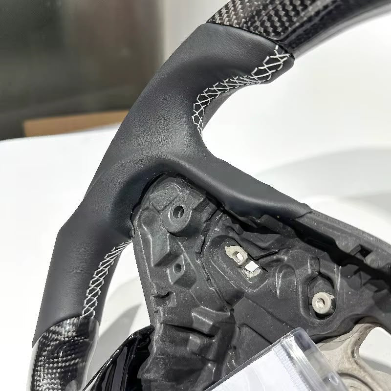 Volante SupraMK5 Fibra de Carbono/Cuero Liso