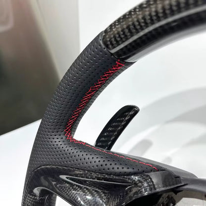 Volante McLaren 720s/750s/765s Fibra de carbono/Cuero Perforado