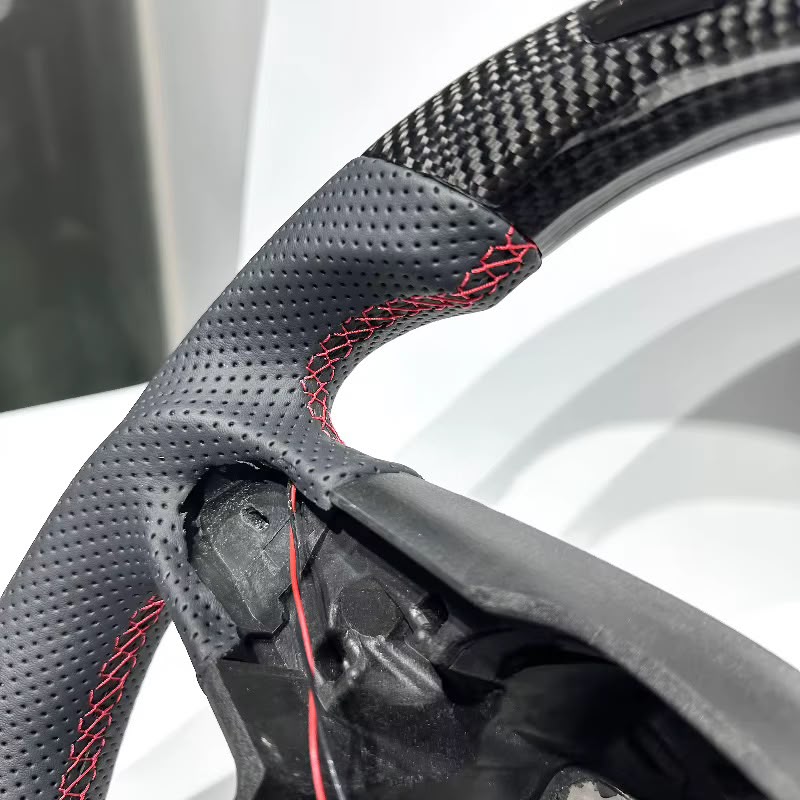 Volante SEAT/Cupra Leon 2014-2020 Fibra de Carbono/LEDs