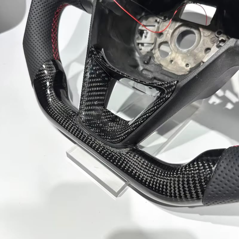 Volante SEAT/Cupra Leon 2014-2020 Fibra de Carbono/LEDs